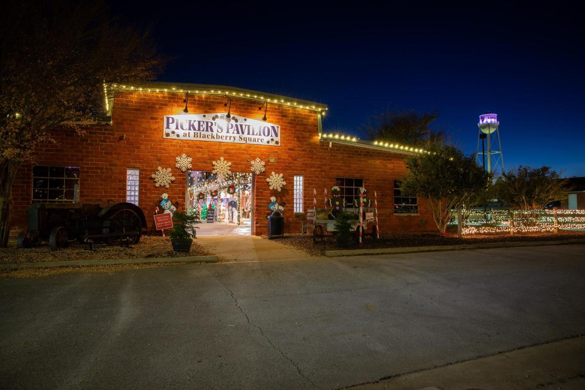 Holiday Inn Express & Suites - Lindale By Ihg Esterno foto