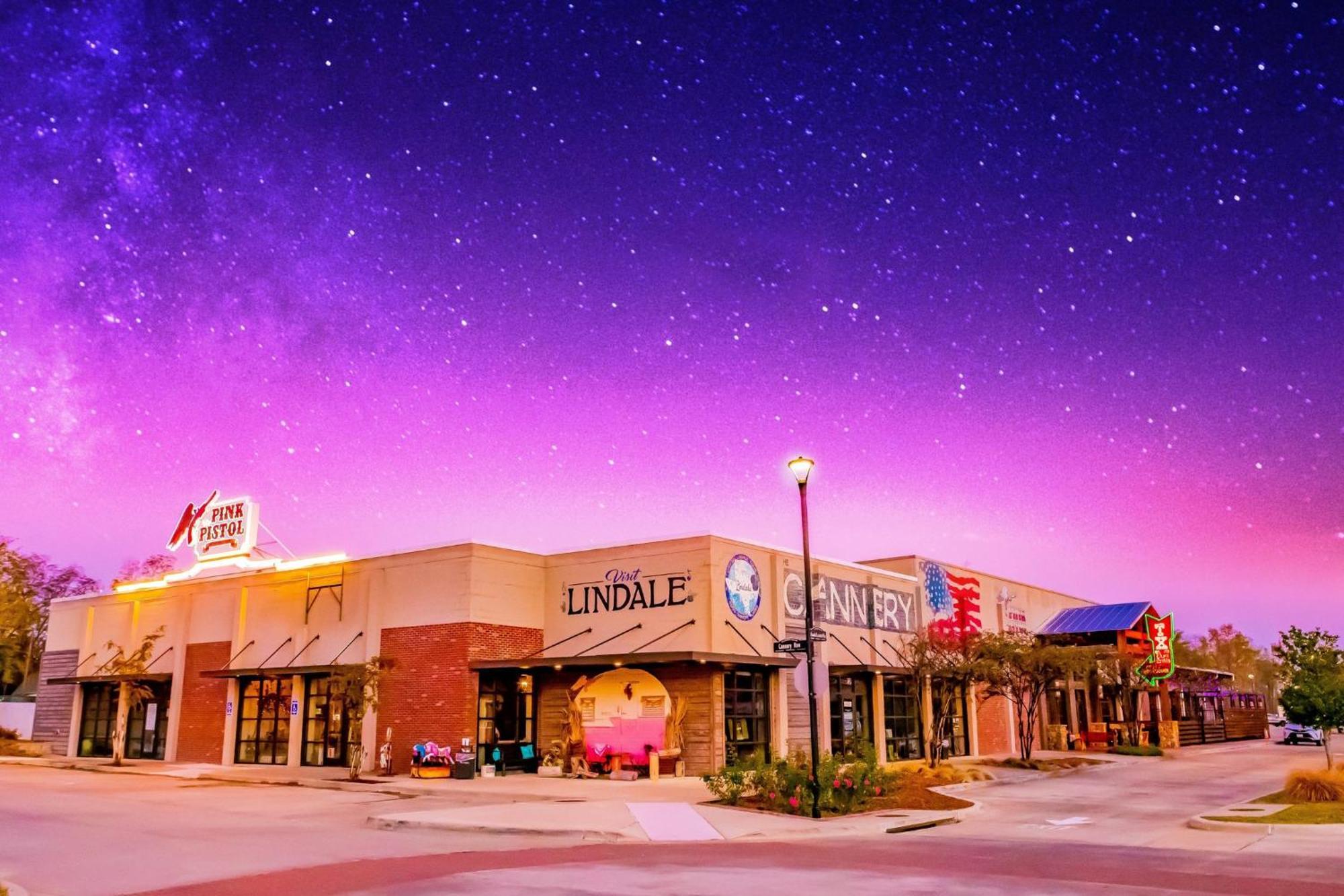 Holiday Inn Express & Suites - Lindale By Ihg Esterno foto